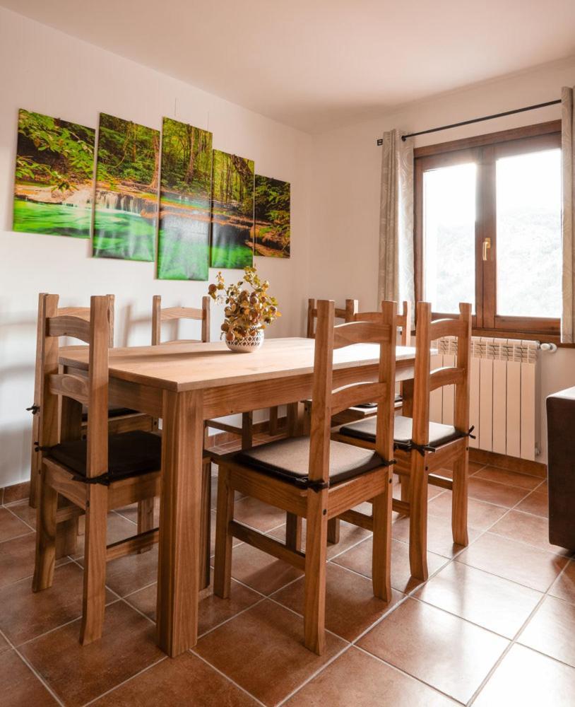 Hostal Antiguo Hospital Linares de Mora Екстер'єр фото
