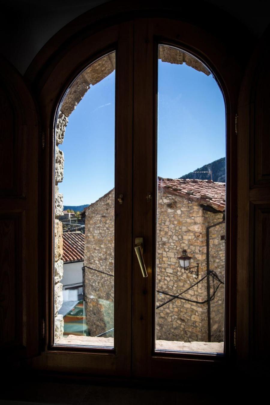 Hostal Antiguo Hospital Linares de Mora Екстер'єр фото