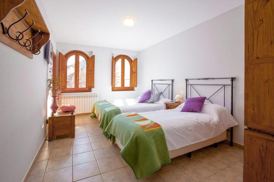 Hostal Antiguo Hospital Linares de Mora Екстер'єр фото