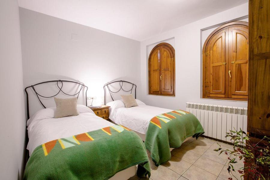 Hostal Antiguo Hospital Linares de Mora Екстер'єр фото